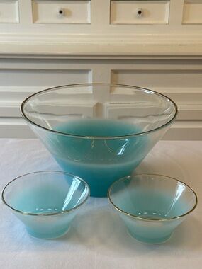 🩵 Vintage Blendo Turquoise Blue Frosted Ombre Bowl Set of 3 Gold Rim MCM HTF